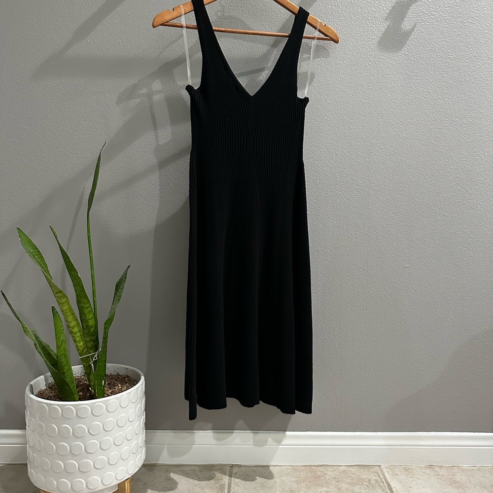 Chic Black Midi Dress